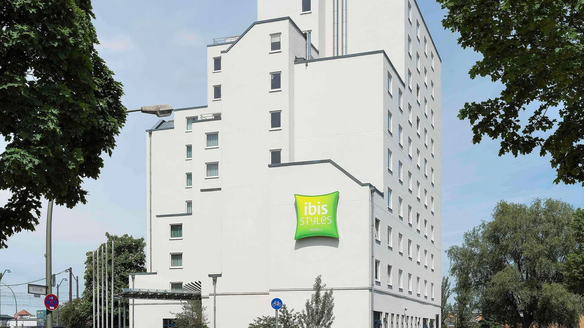 Ibis Styles Berlin Treptow Hotel