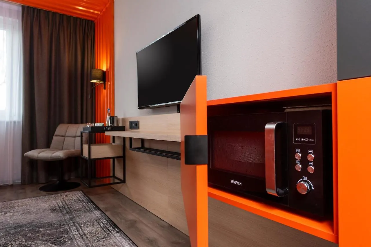 Ibis Styles Berlin Treptow Hotel 3*,