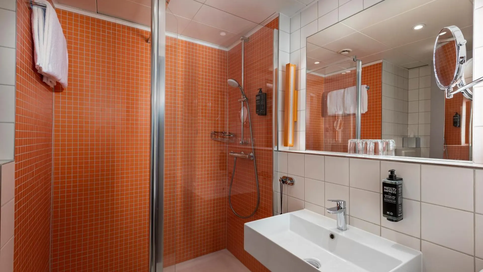 Ibis Styles Berlin Treptow Hotel