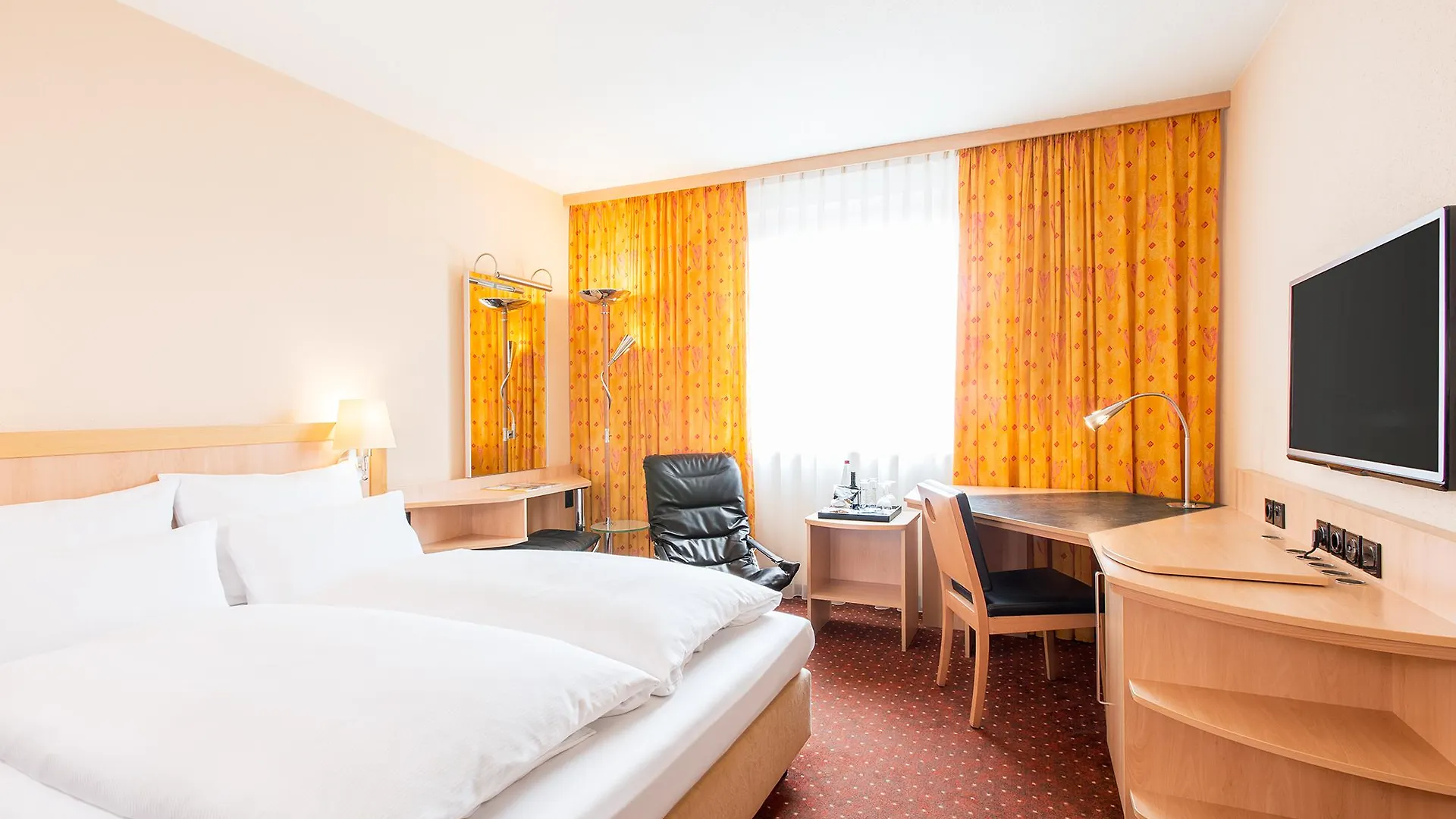 ***  Ibis Styles Berlin Treptow Hotel Germany